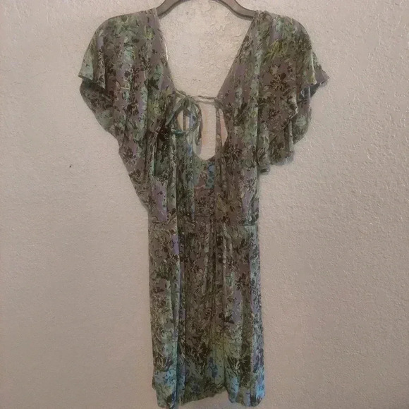 ANGIE Floral Boho Print Dress Size S Womens Flutter Sleeve Ruffle - Picture 2 of 9